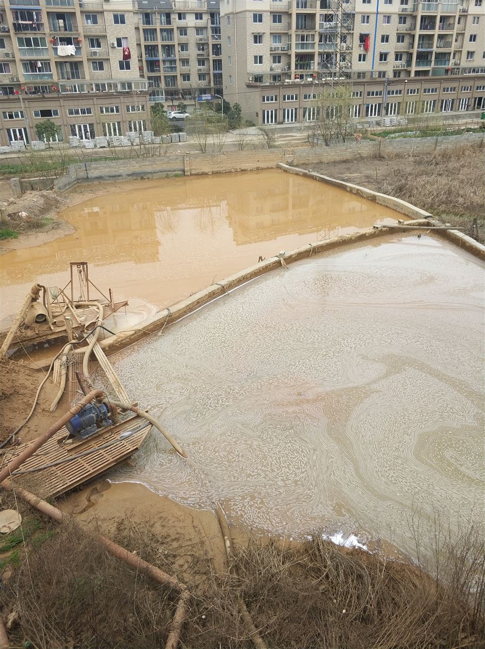 海丰沉淀池淤泥清理-厂区废水池淤泥清淤